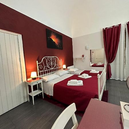 Etna Rooms CTA Exteriör bild