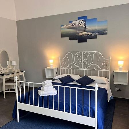 Etna Rooms CTA Exteriör bild
