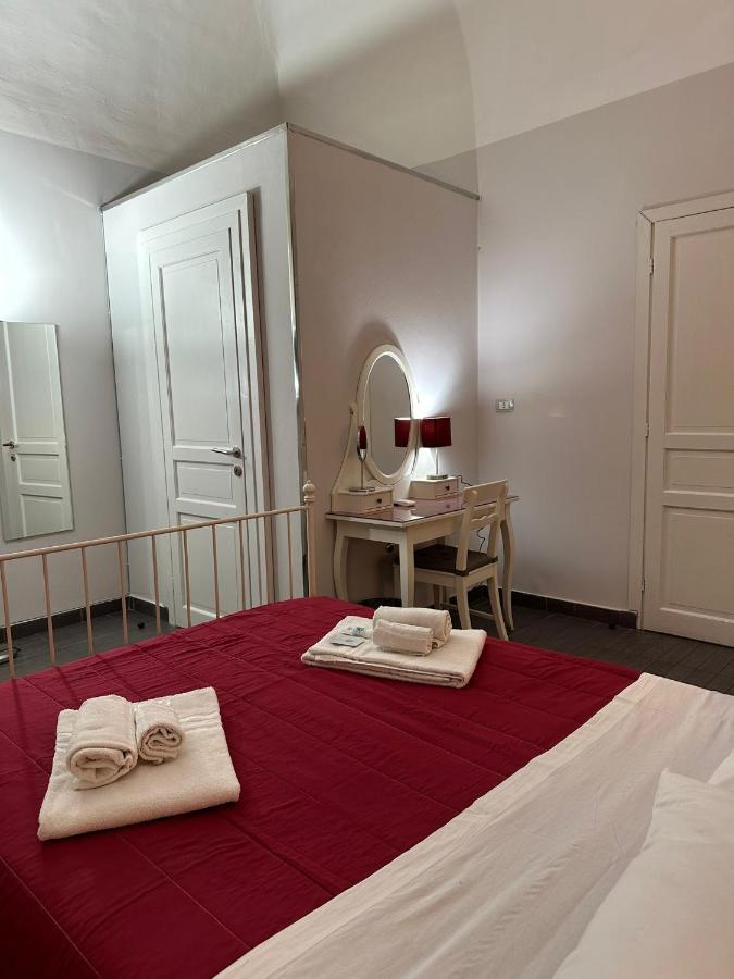 Etna Rooms CTA Exteriör bild