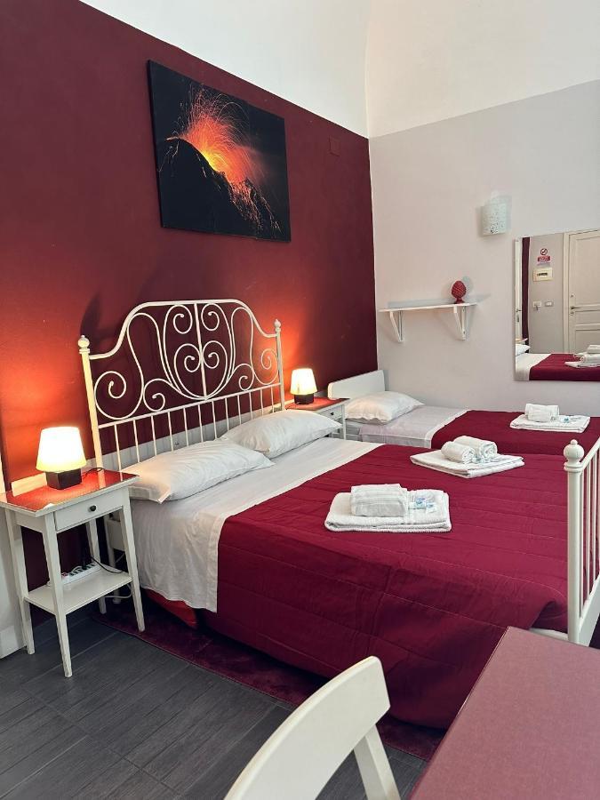 Etna Rooms CTA Exteriör bild