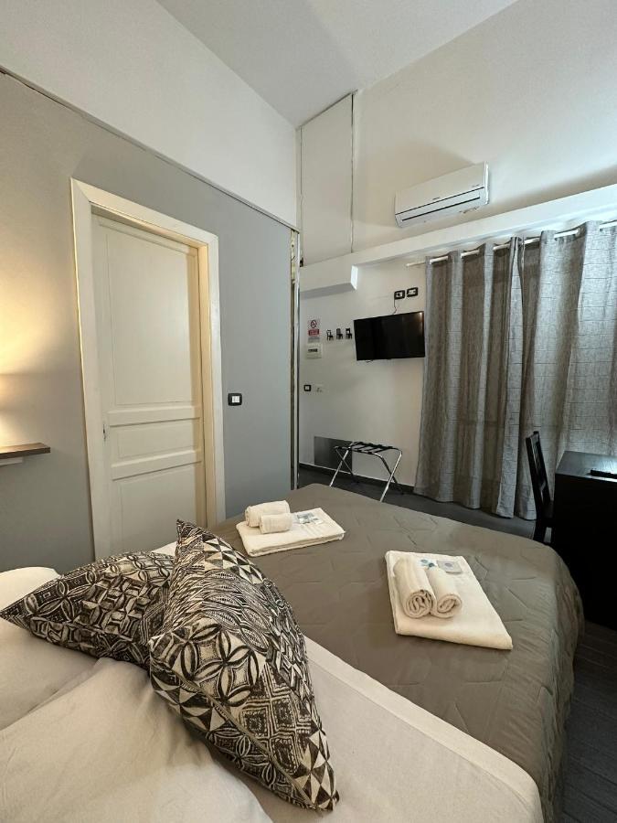 Etna Rooms CTA Exteriör bild