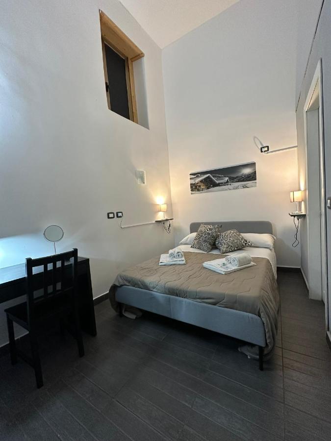 Etna Rooms CTA Exteriör bild