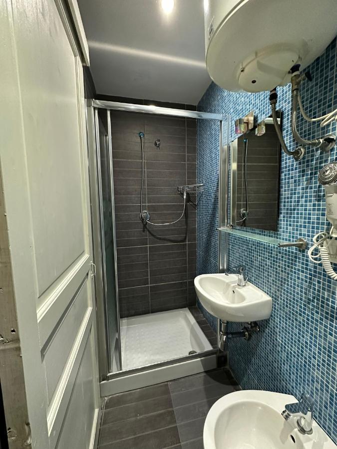 Etna Rooms CTA Exteriör bild