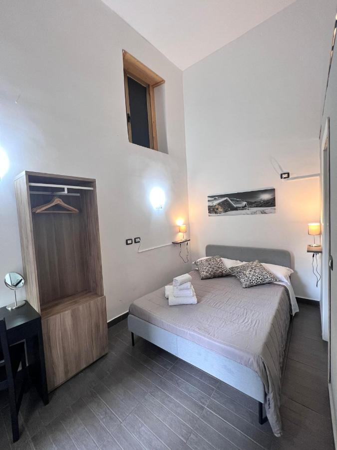 Etna Rooms CTA Exteriör bild